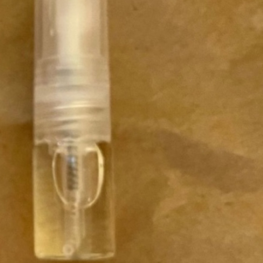 Phlur Mood Ring 2mL Decant Sample with Spray Gummy Candy